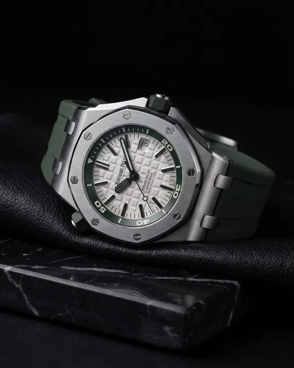 Audemars Piguet Royal Oak Offshore 15710ST