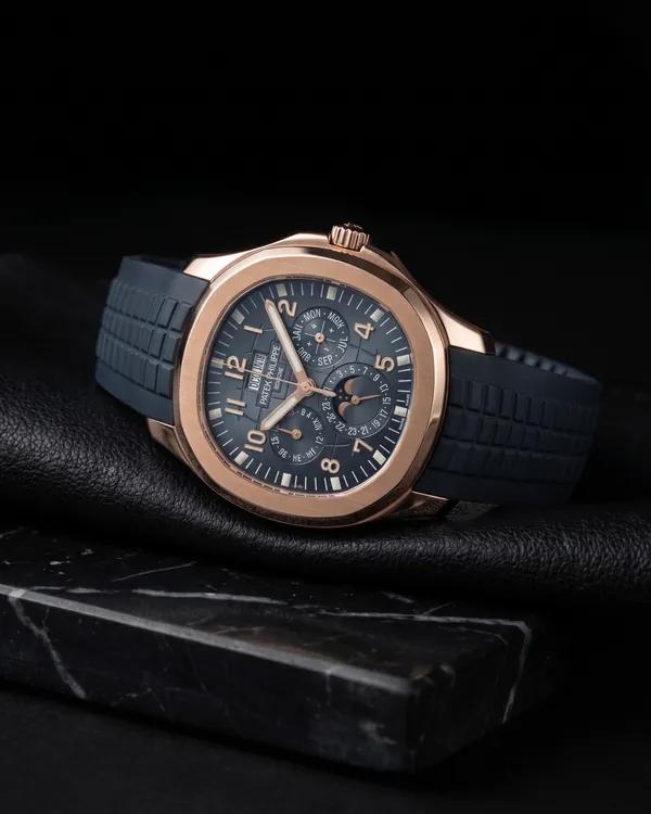 Patek Philippe Aquanaut 5261R-001