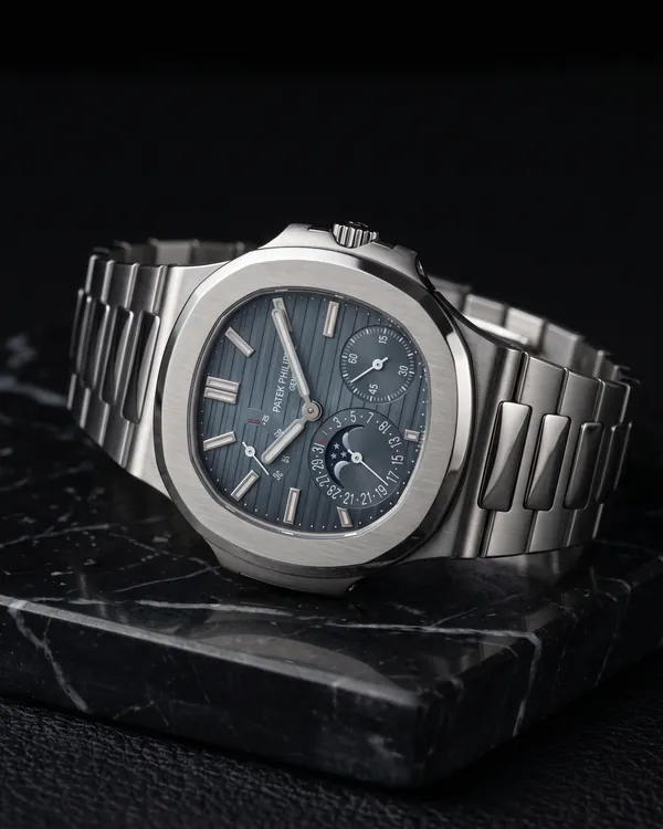 Patek Philippe Nautilus 5712G-001