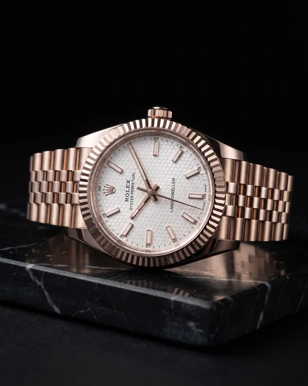 Rolex Land-Dweller 127235
