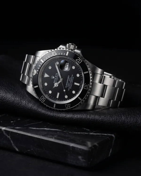 Rolex Submariner Date 16610